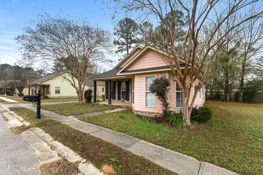 14 Fleur De Lis, Hattiesburg, MS 39402 - Image #2