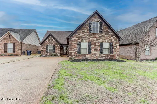 905 Fairway Pointe Cove, Hernando, MS 38632