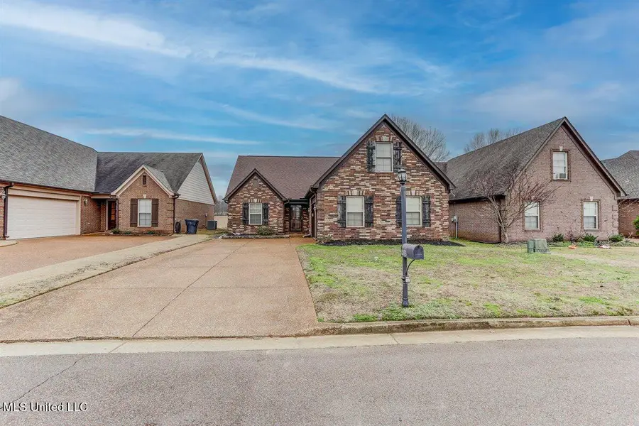 905 Fairway Pointe Cove, Hernando, MS 38632 - Image #3