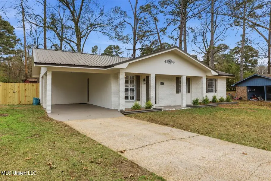 2471 Napolean, Pearl, MS 39208 - Image #3