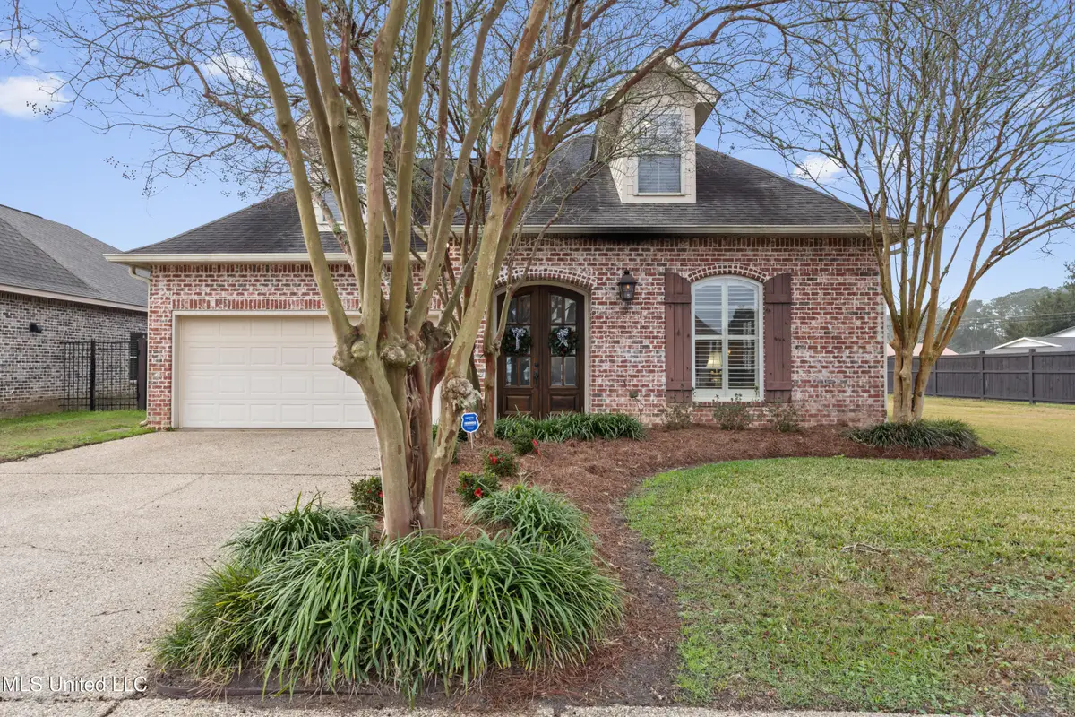 3939 Acadian Village Drive, Ocean Springs, MS 39564 - Image #1