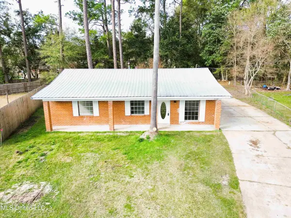 7137 Mandarin Drive, Biloxi, MS 39532