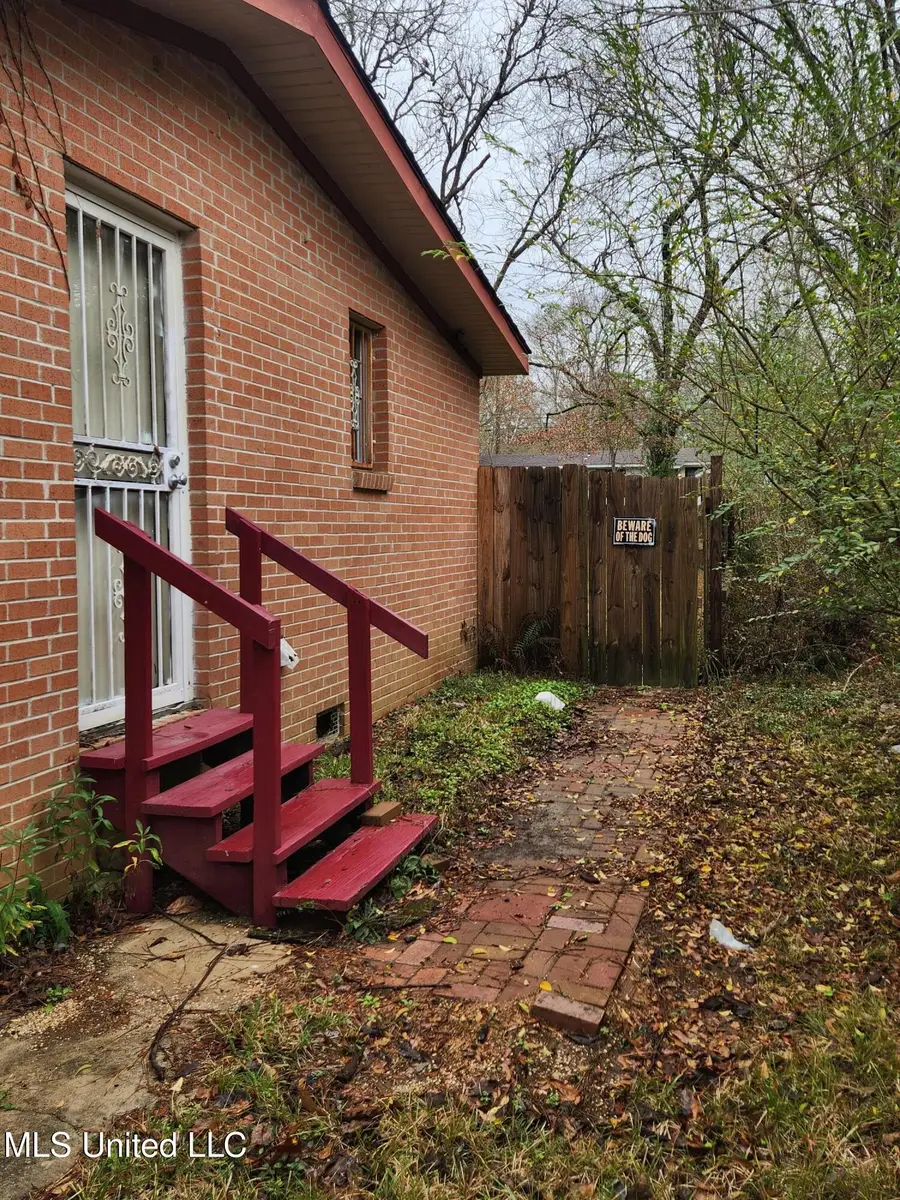 1166 Killarney Street, Jackson, MS 39212 - Image #3
