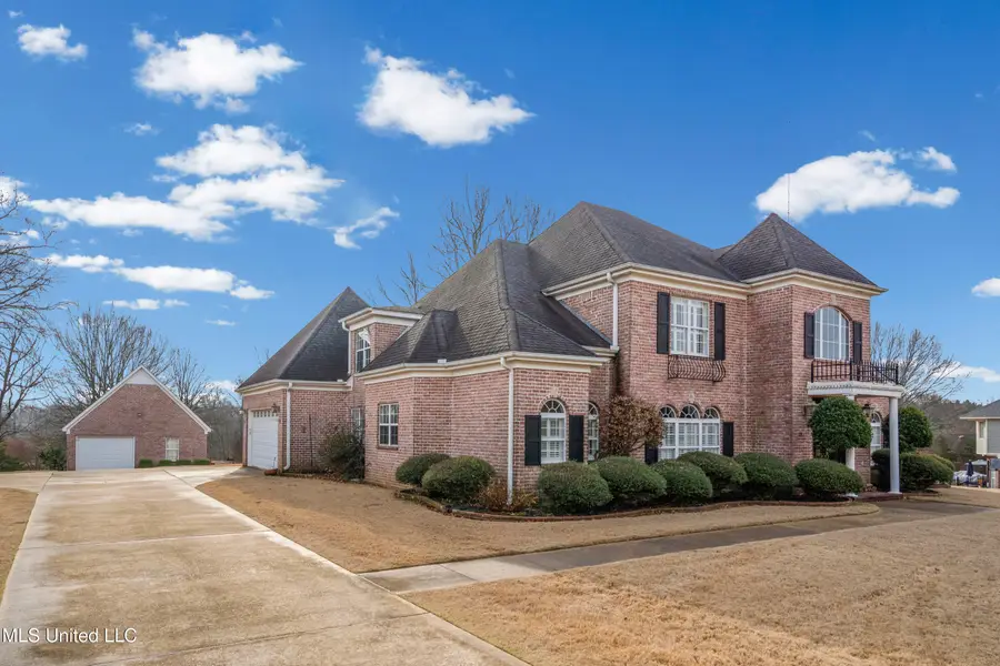 328 E Crockett Loop, Hernando, MS 38632 - Image #3