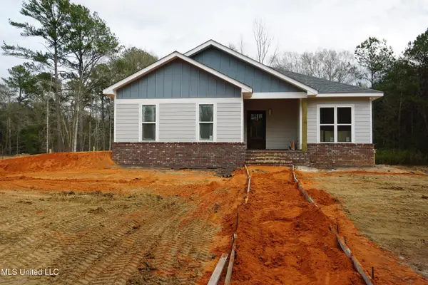 543 R V Lindley Road, Moselle, MS 39459