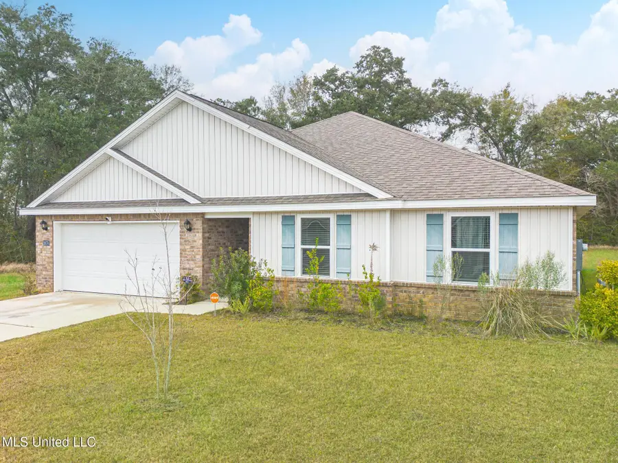18074 Green Leaf Drive, Gulfport, MS 39503 - Image #2
