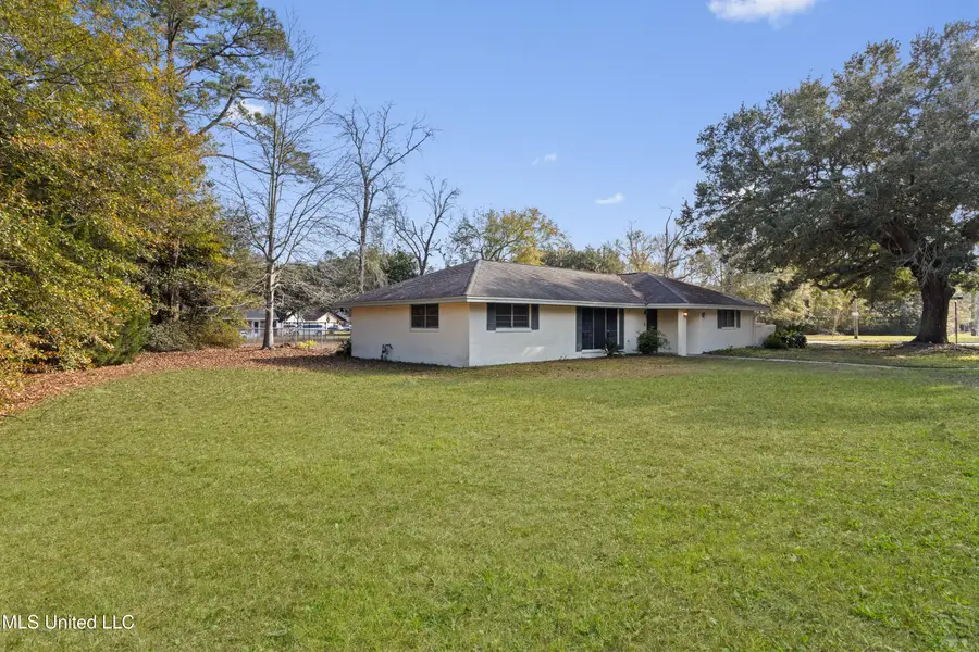2265 Popps Ferry, Biloxi, MS 39532 - Image #2