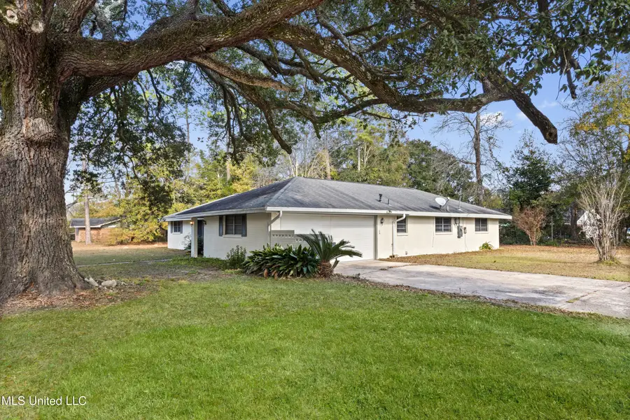 2265 Popps Ferry, Biloxi, MS 39532 - Image #3