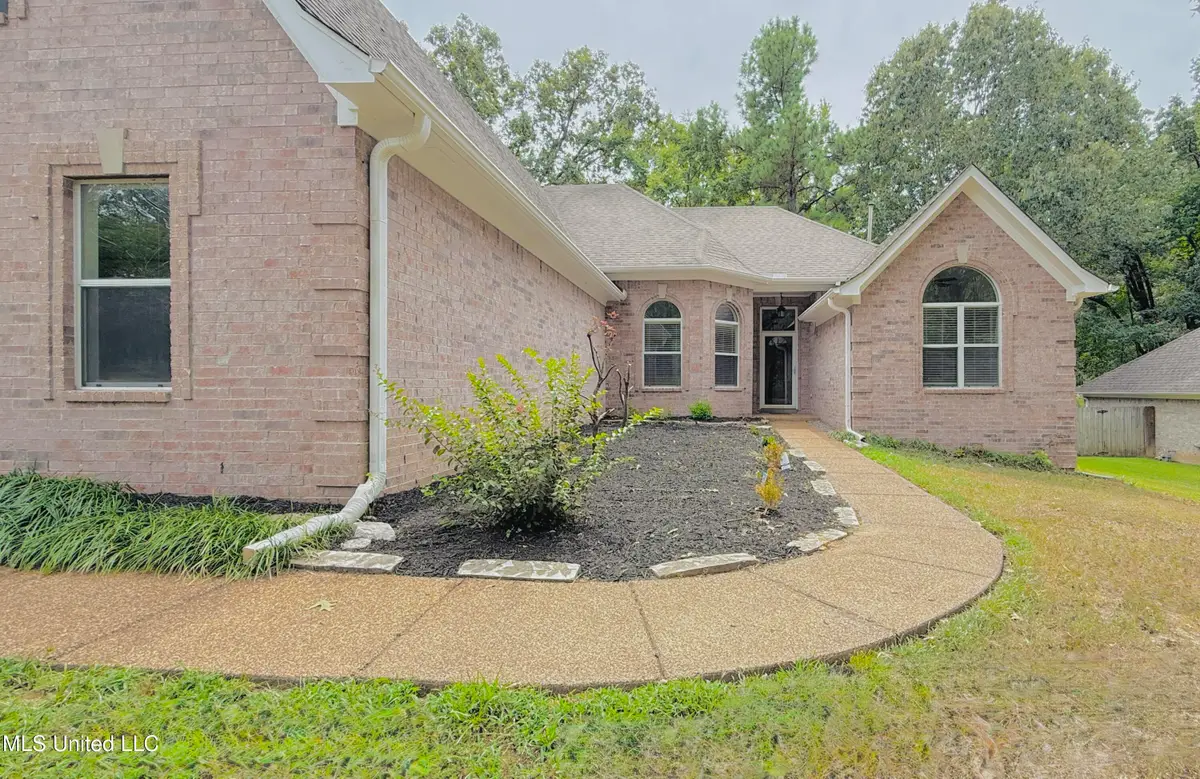 7639 Savannah Cove, Olive Branch, MS 38654 - Image #1