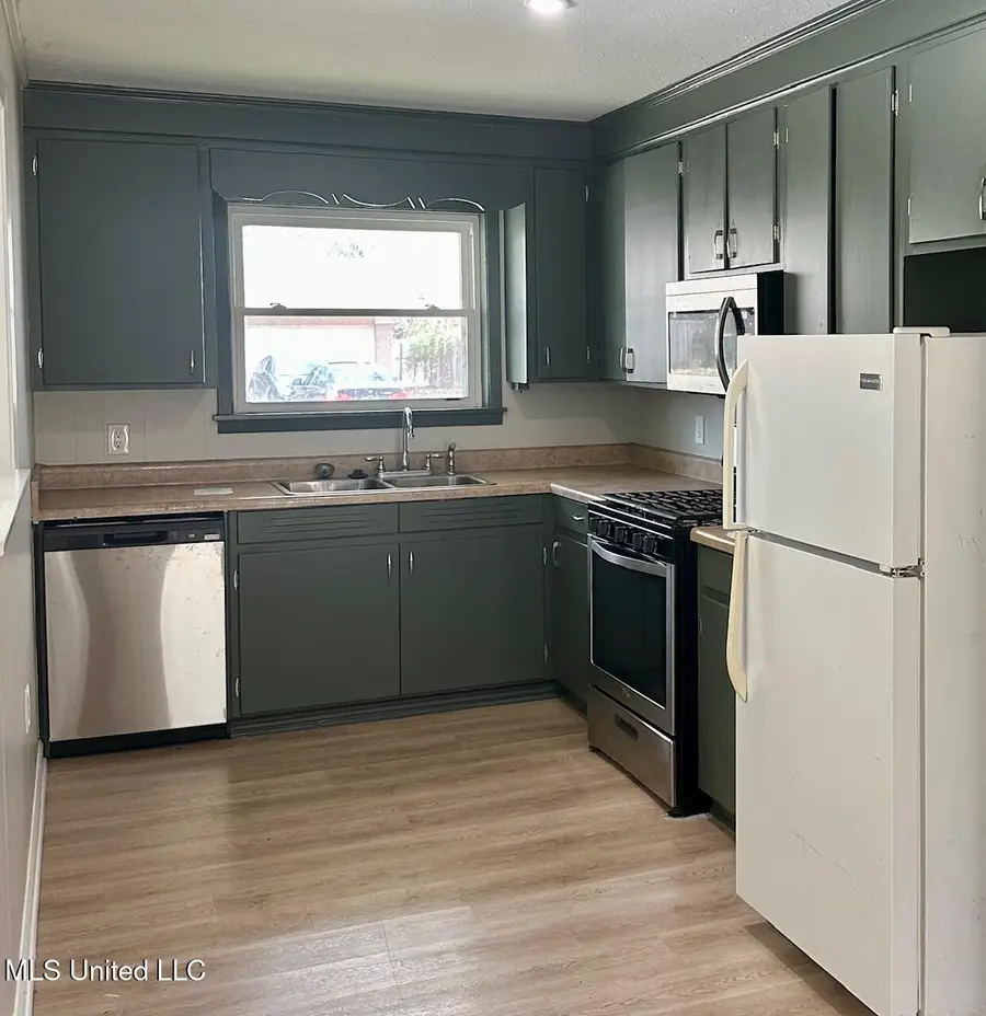 268 Trojan Drive, Pearl, MS 39208 - Image #2