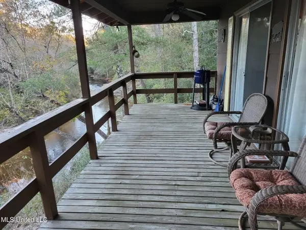 1250 Road 328, Perkinston, MS 39573