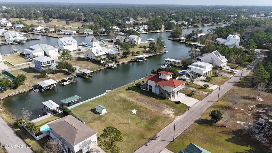 130 Elm Lane, Pass Christian, MS 39571 - Image #2