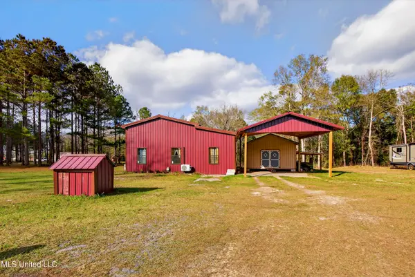 212 Gordon Road, Lucedale, MS 39452