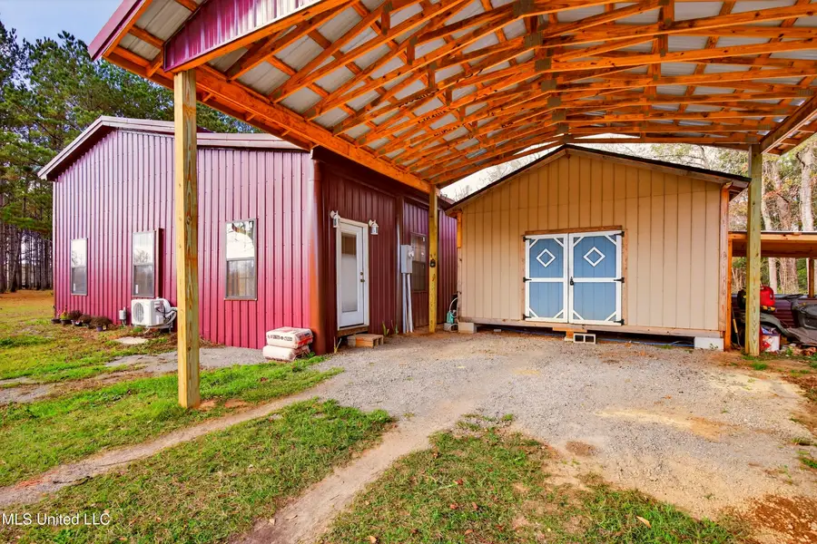 212 Gordon Road, Lucedale, MS 39452 - Image #2