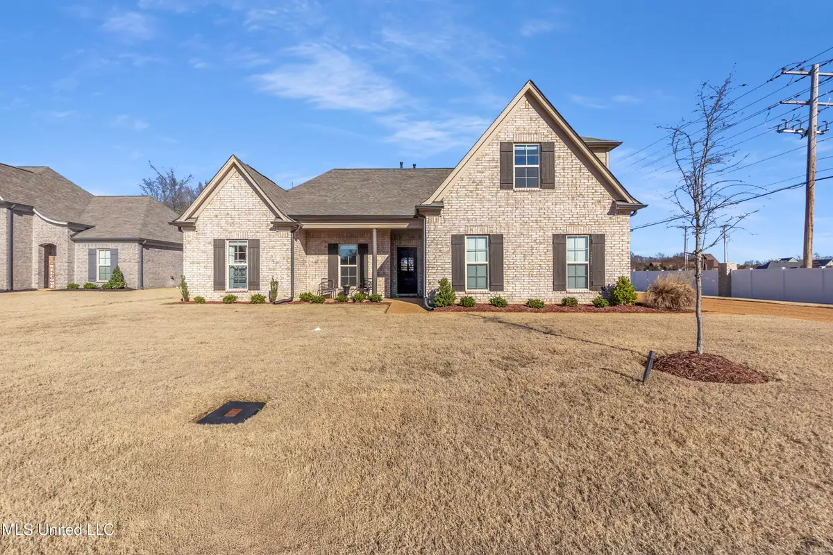 4990 Witt Cove, Olive Branch, MS 38654 - Image #1