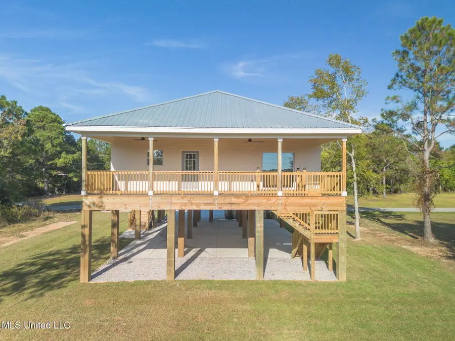 233 Farrar Lane, Waveland, MS 39576 - Image #2