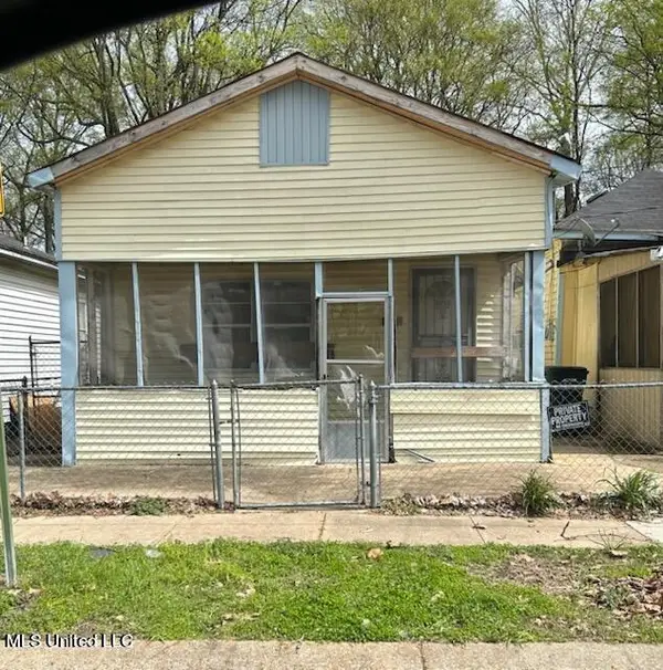 213 Avenue G, Greenwood, MS 38930