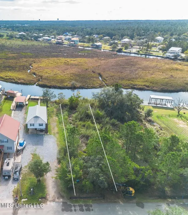 Lot  64 E Bayou View Drive, Bay Saint Louis, MS 39520