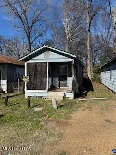213 Elm Street, Greenwood, MS 38930