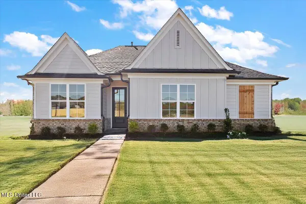 550 Bolivar Drive, Nesbit, MS 38651