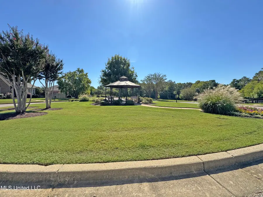 8046 Old Addison Drive, Olive Branch, MS 38654 - Image #2