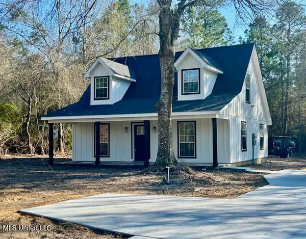 19601 W Wortham Road, Saucier, MS 39574