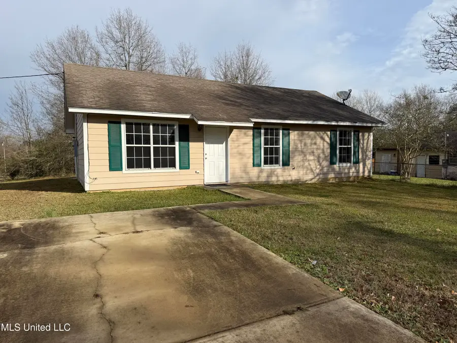 211 NE 3rd Street, Magee, MS 39111 - Image #2