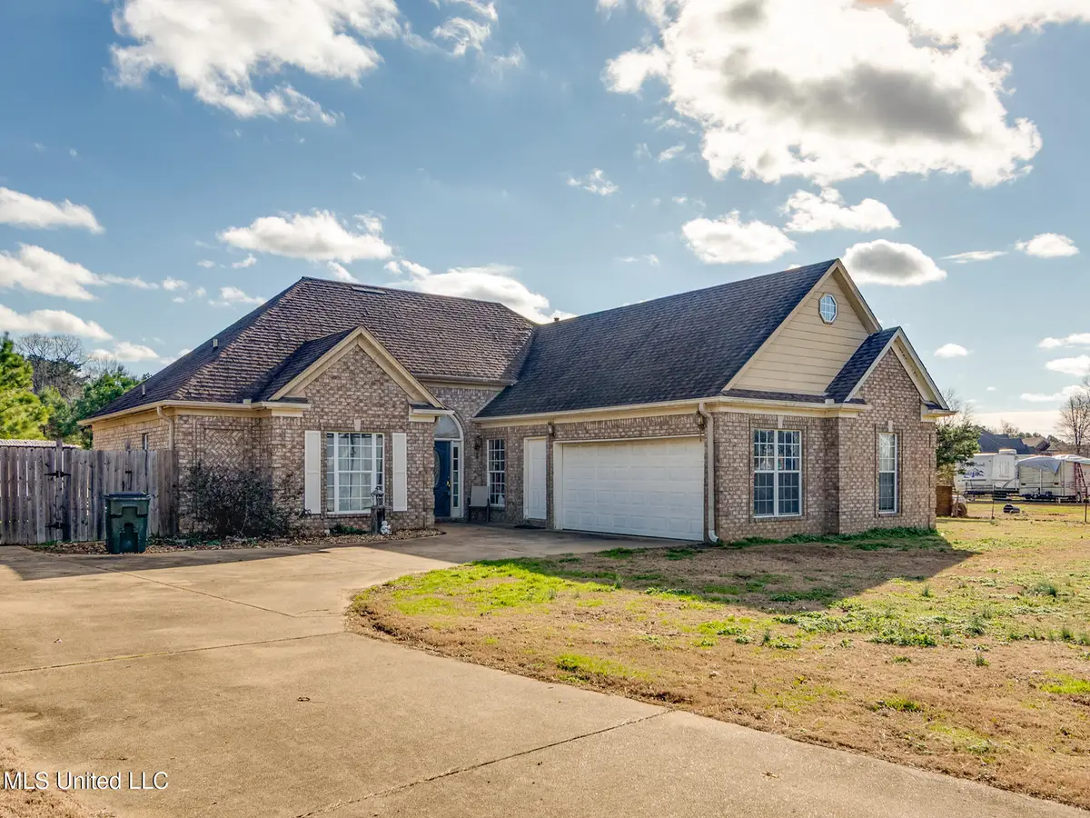 192 Southbrook Drive, Byhalia, MS 38611 - Image #1