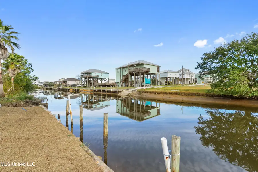 11064 Manhattan Street, Bay Saint Louis, MS 39520 - Image #3