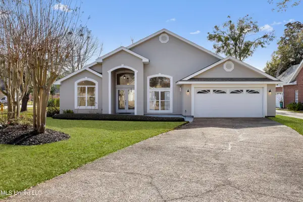 2559 Rue Palafox, Biloxi, MS 39531