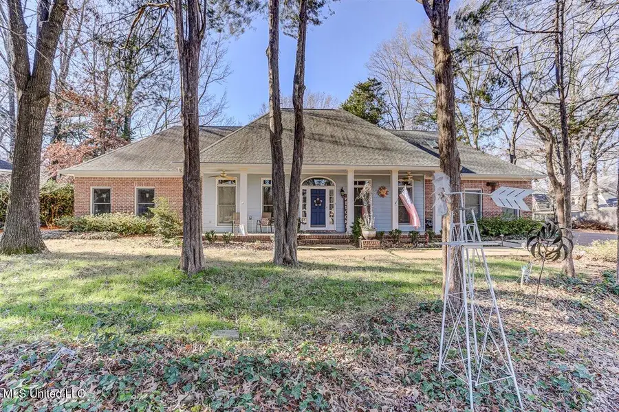 8237 Windersgate Drive, Olive Branch, MS 38654 - Image #2