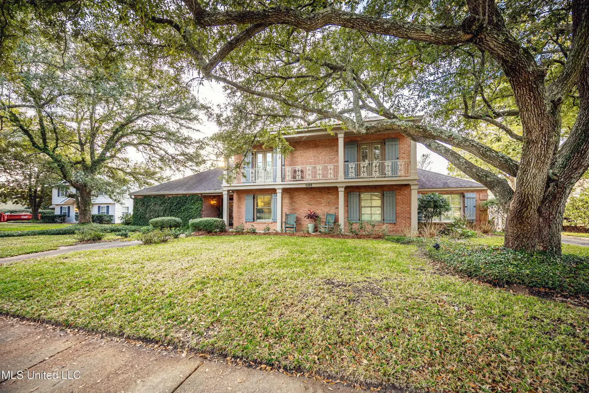 1201 Westwood Street, Pascagoula, MS 39567 - Image #1