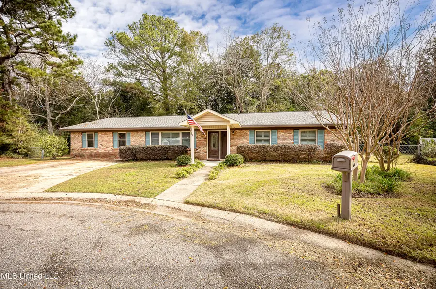 1107 Le Badine Court, Ocean Springs, MS 39564 - Image #2