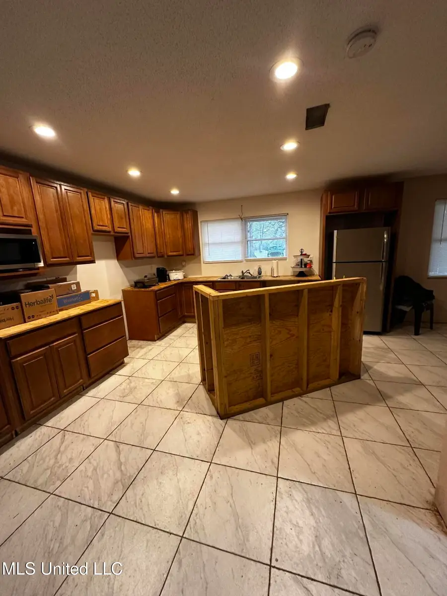 10132 Graystone Drive, Moss Point, MS 39562 - Image #3