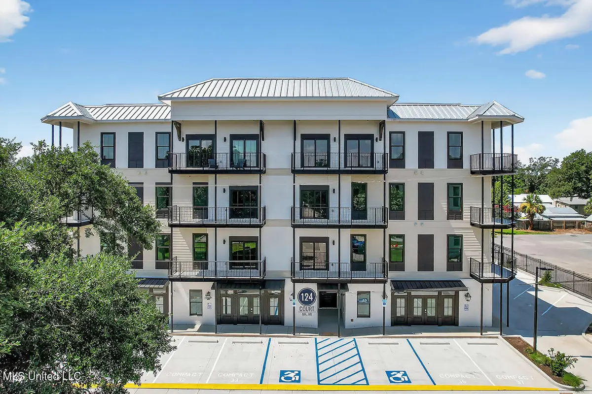 124 Court Street, Bay Saint Louis, MS 39520 - Image #1