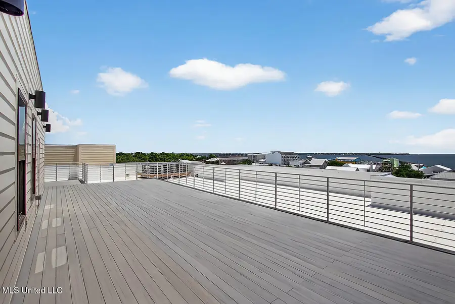 124 Court Street, Bay Saint Louis, MS 39520 - Image #3