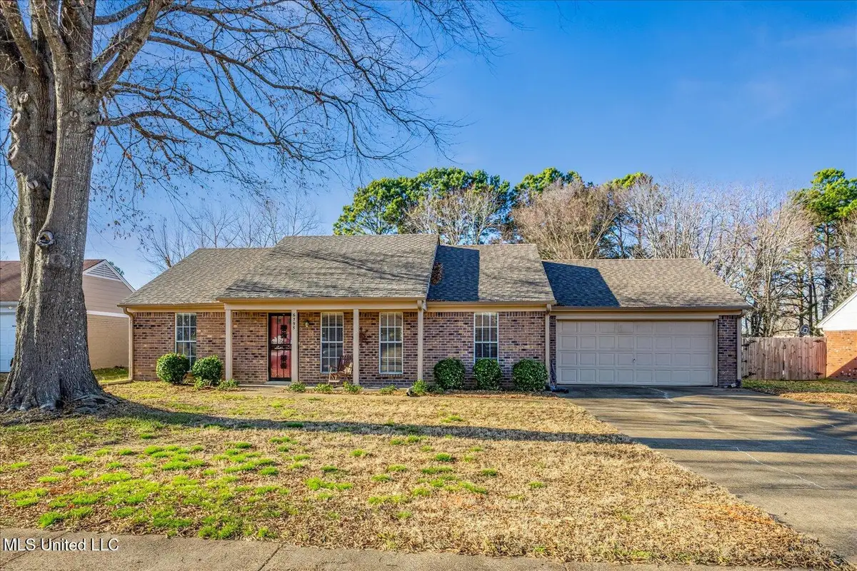 6795 Dunbarton Drive, Horn Lake, MS 38637 - Image #1