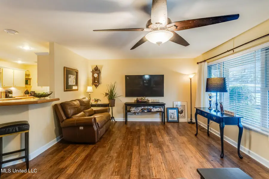 320 Carter Road, Biloxi, MS 39531 - Image #2