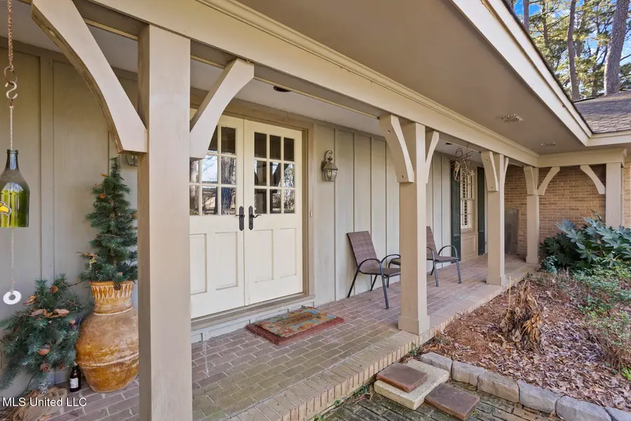 1431 Roxbury Place, Jackson, MS 39211 - Image #3