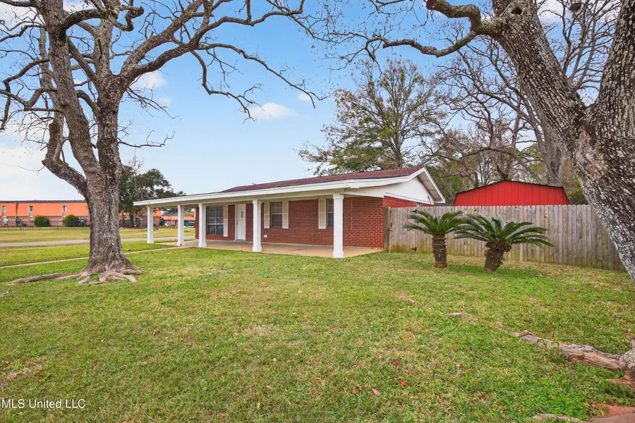 3103 Baltimore Avenue, Pascagoula, MS 39581 - Image #2