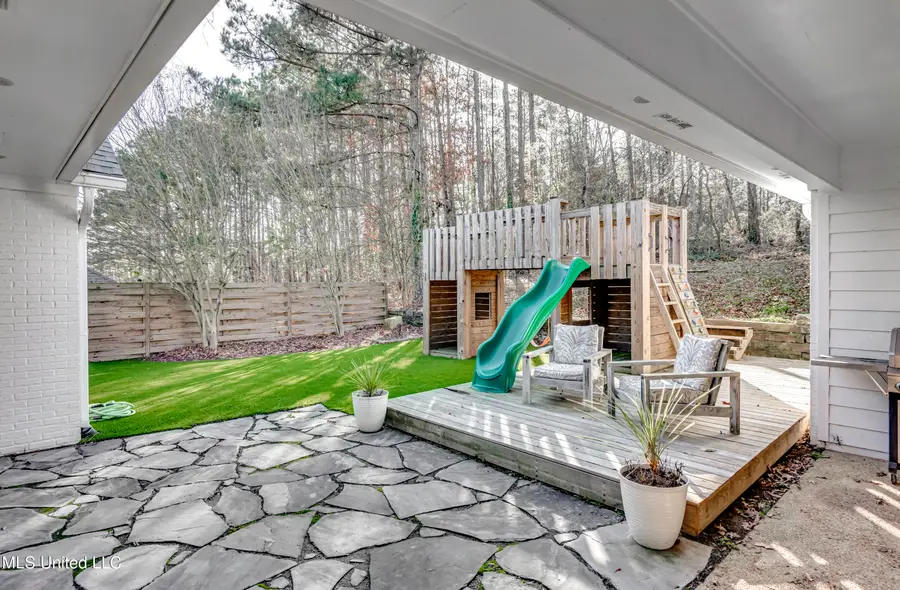 551 Cliffview Drive, Brandon, MS 39047 - Image #3