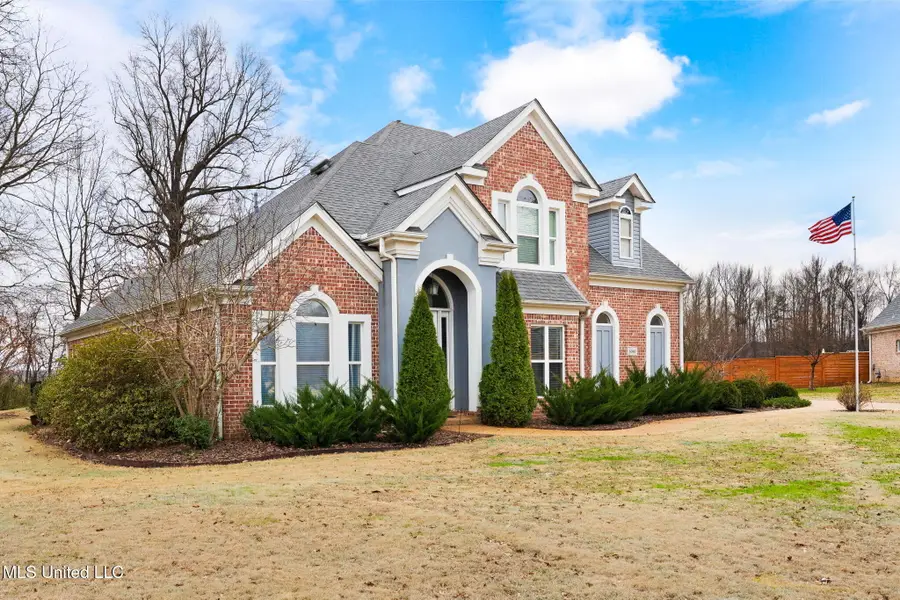 6040 Autumn Point Cove Cove, Olive Branch, MS 38654 - Image #3