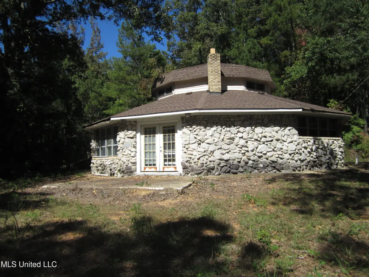 1934 Blue Ridge Road, Fulton, MS 38843 - Image #1