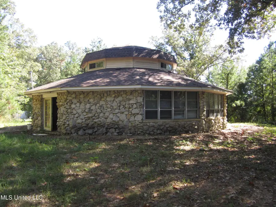 1934 Blue Ridge Road, Fulton, MS 38843 - Image #3