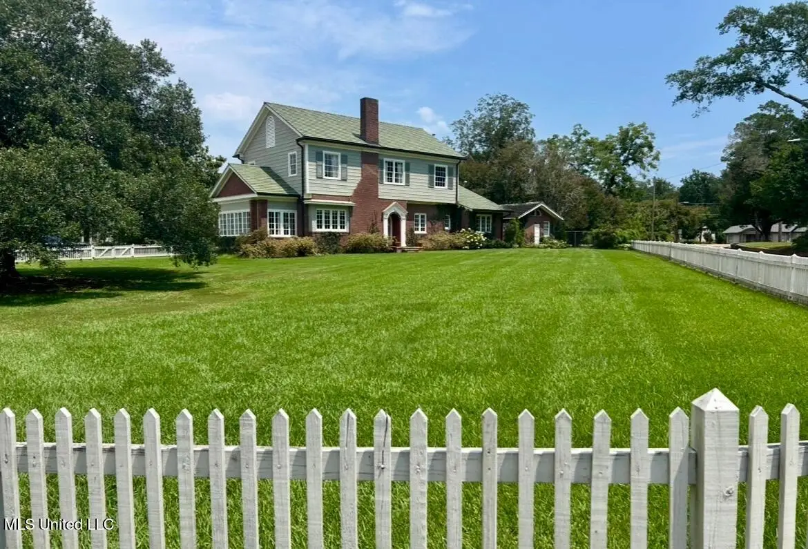 721 S Church Street, Brookhaven, MS 39601 - Image #1