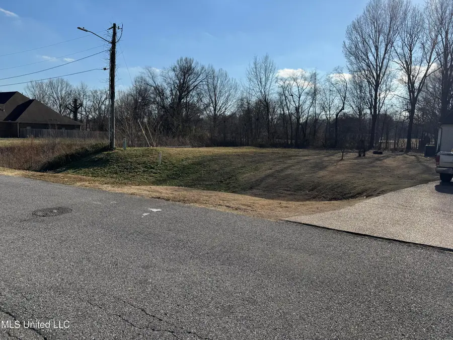 4615 Wedge Hill Drive, Olive Branch, MS 38654 - Image #2