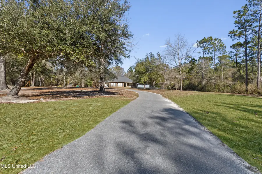 10516 Paige Bayou Road, Vancleave, MS 39565 - Image #3