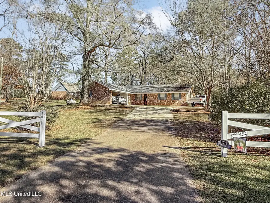 1019 Busy Lane, Summit, MS 39666 - Image #2