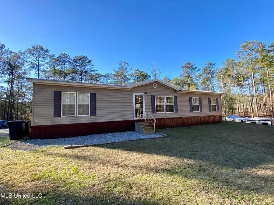 71 Bear Drive, Carriere, MS 39426 - Image #2