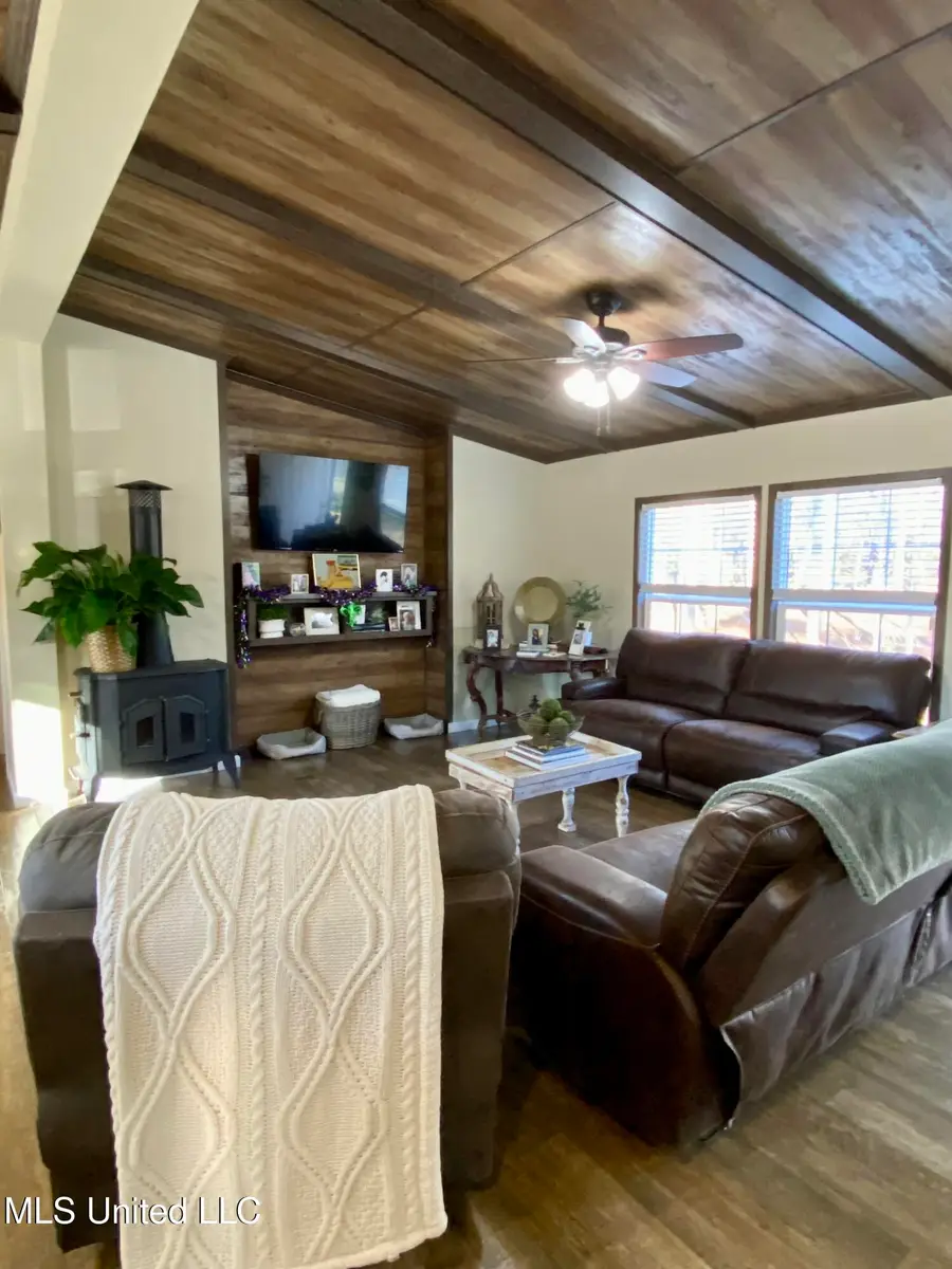 71 Bear Drive, Carriere, MS 39426 - Image #3